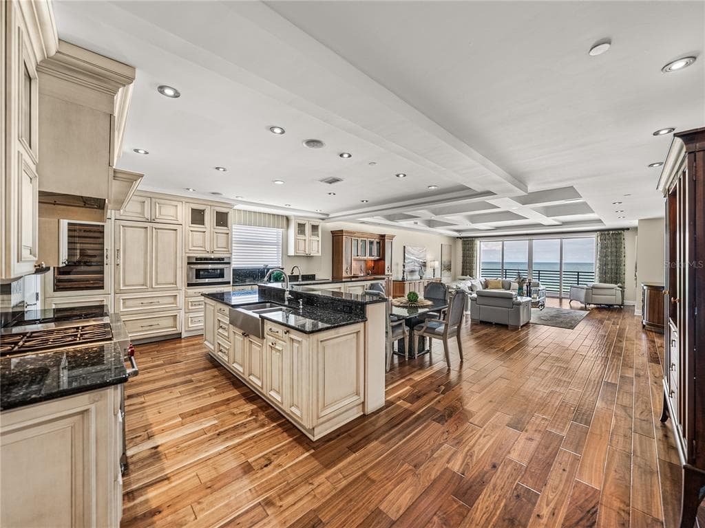 3910 GULF BOULEVARD 400 photo 16