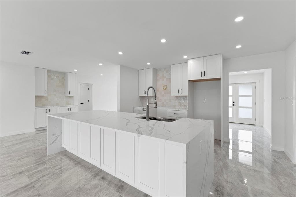 910 BAYSHORE DRIVE photo 22