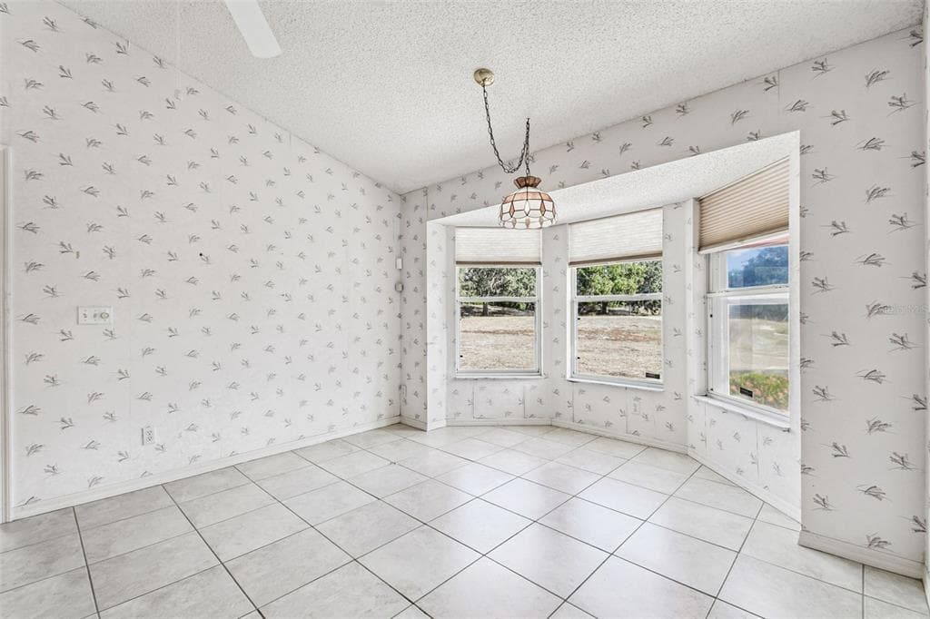 2305 E DEL WEBB BLVD photo 16
