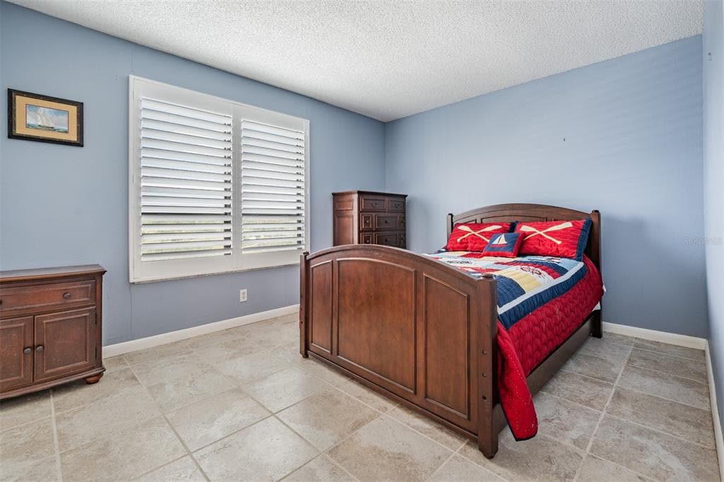 2620 COVE CAY DRIVE 601 photo 24