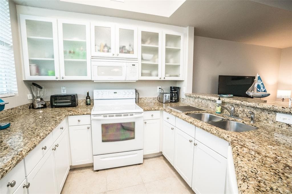 465 BAHIA BEACH BOULEVARD photo 11