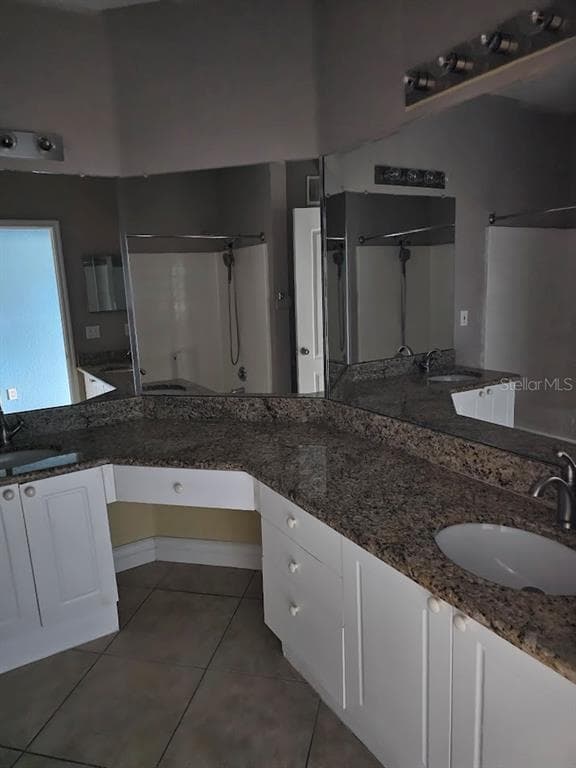 2713 VIA MURANO 236 photo 11