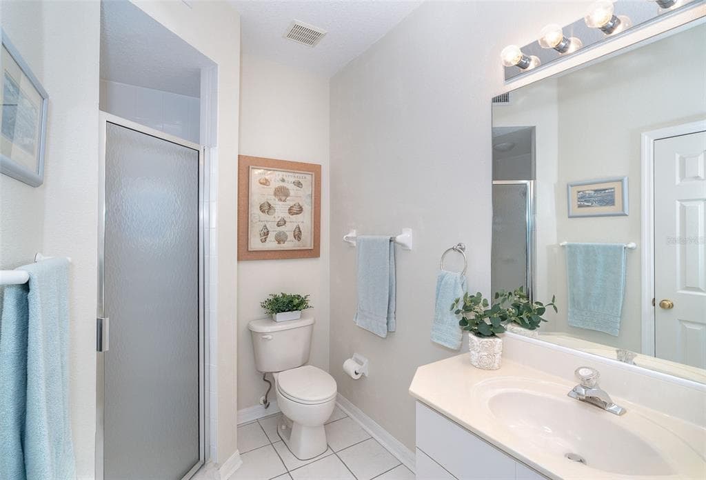 8226 HARBORSIDE CIRCLE photo 25