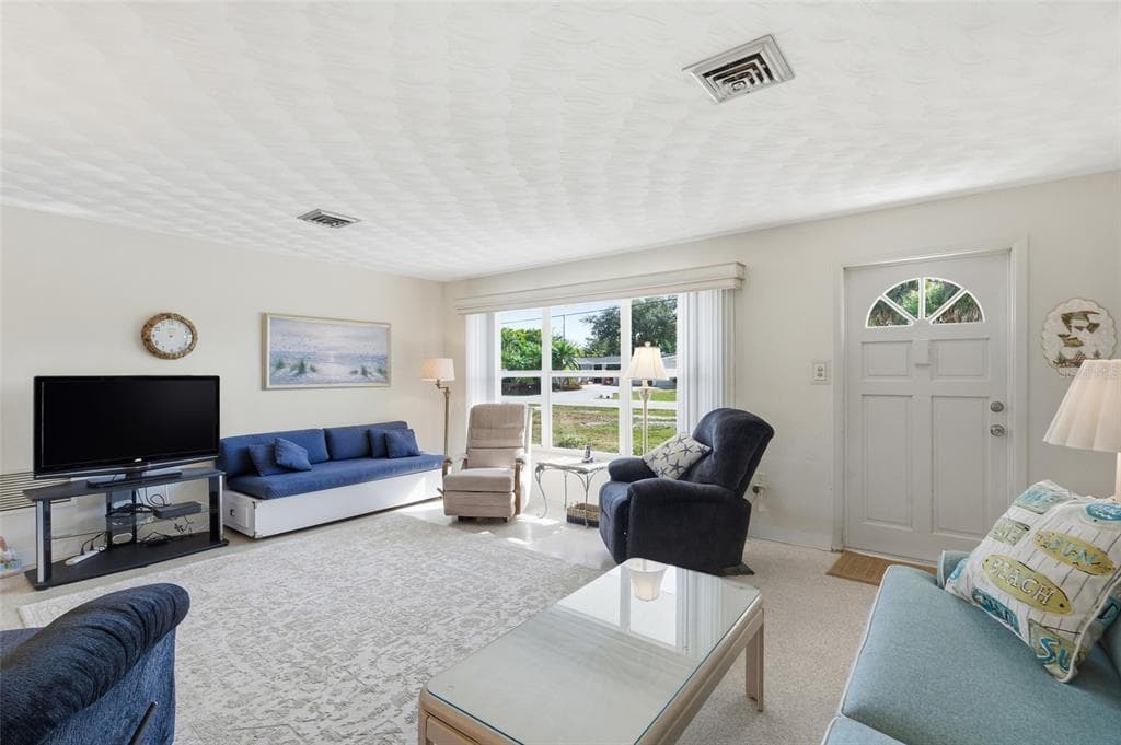 2050 OYSTER CREEK DRIVE photo 10