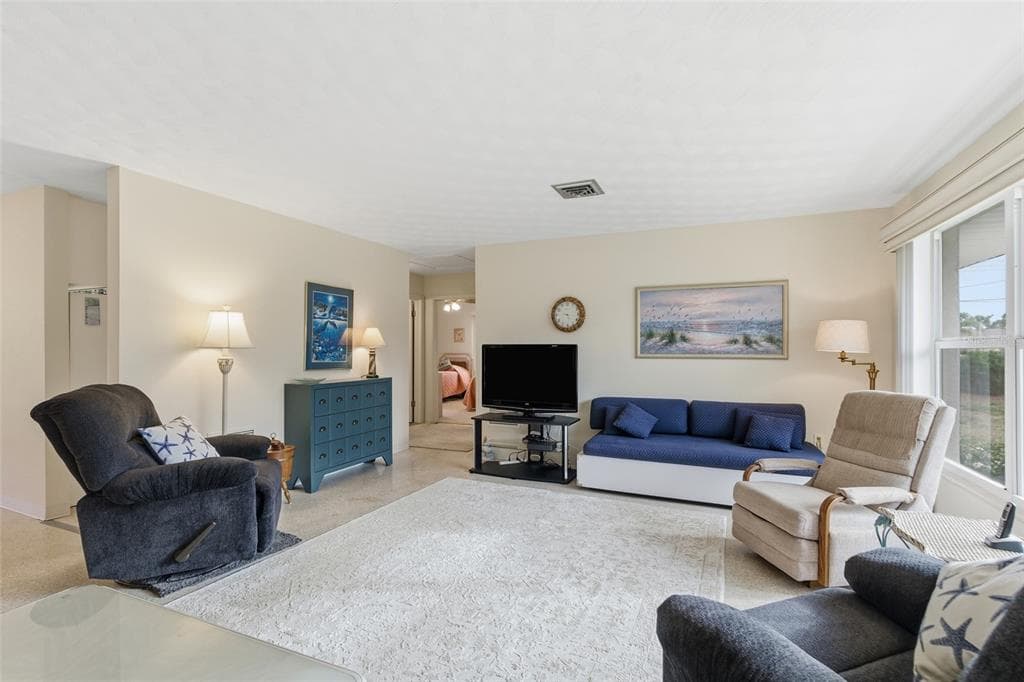 2050 OYSTER CREEK DRIVE photo 11