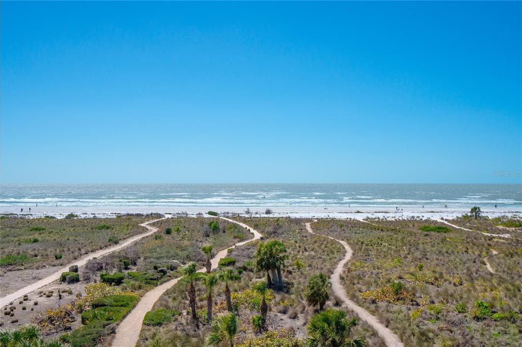 534 BEACH ROAD photo 5