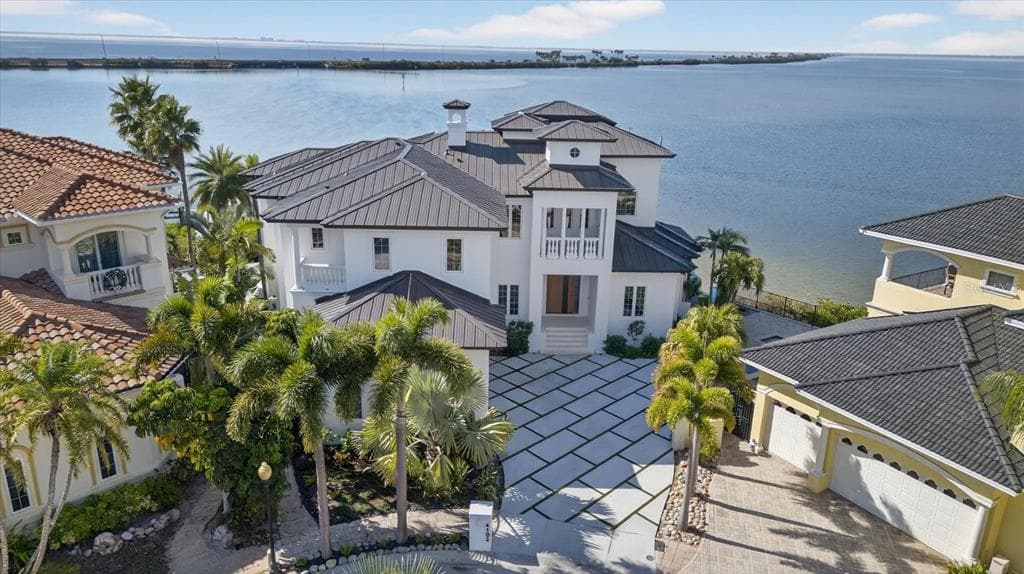 4102 CAUSEWAY VISTA DRIVE photo 3