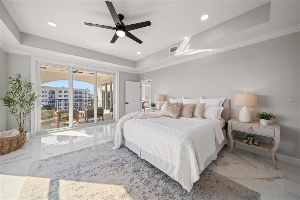 211 DOLPHIN POINT 501 photo 6