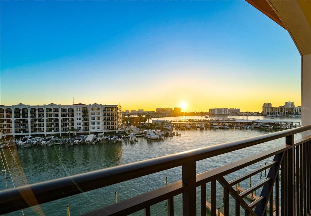211 DOLPHIN POINT 501 photo 19