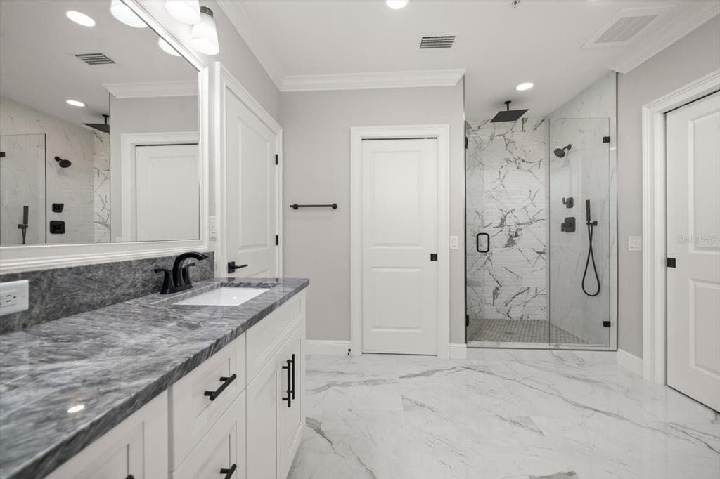 211 DOLPHIN POINT 301 photo 18