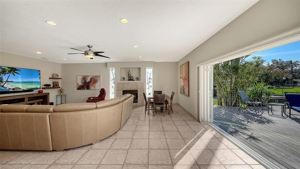 7430 COVE TERRACE photo 18