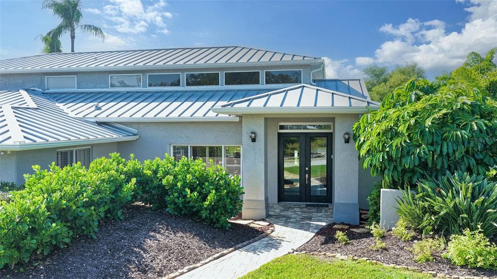 7430 COVE TERRACE photo 8