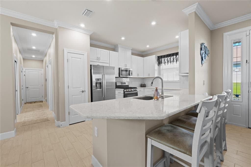 4743 MOTTA COURT photo 6