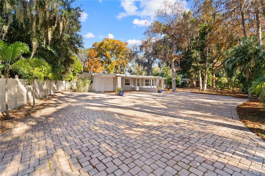 4321 RUMMELL ROAD photo 5
