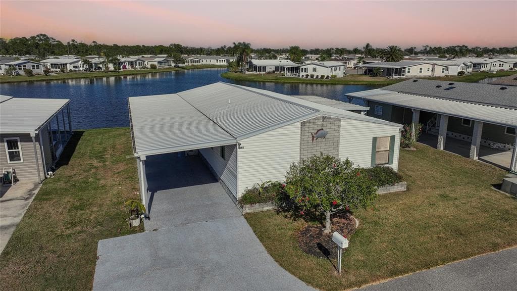495 SCHOONER STREET photo 7