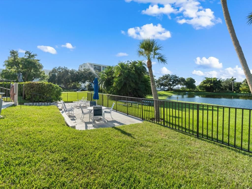 220 BELLEVIEW BOULEVARD 702 photo 7