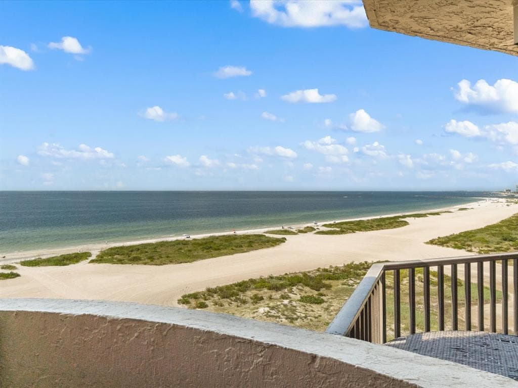 1290 GULF BOULEVARD 903 photo 23