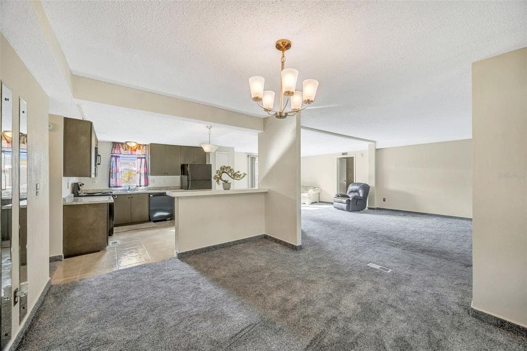 15615 WILLOWDALE ROAD photo 23