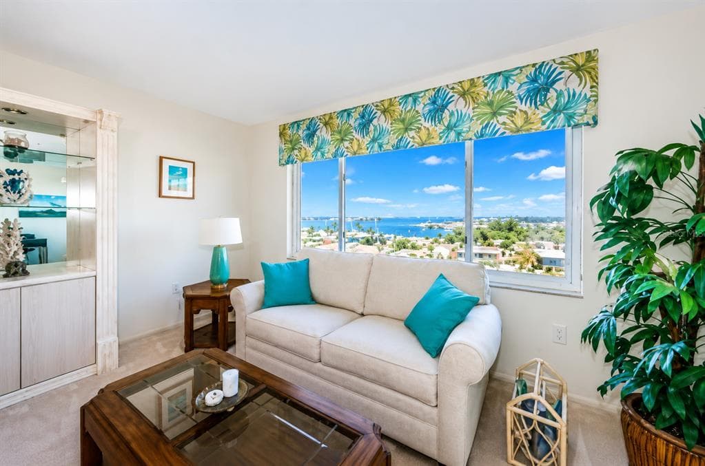 4725 COVE CIRCLE 808 photo 18