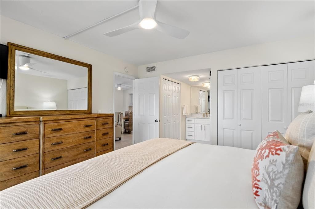 1345 MEDITERRANEAN DRIVE A105 photo 13