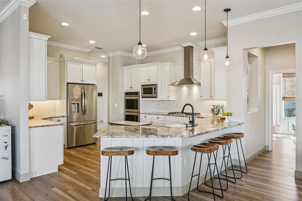 11325 HIDDEN VALLEY LANE photo 4