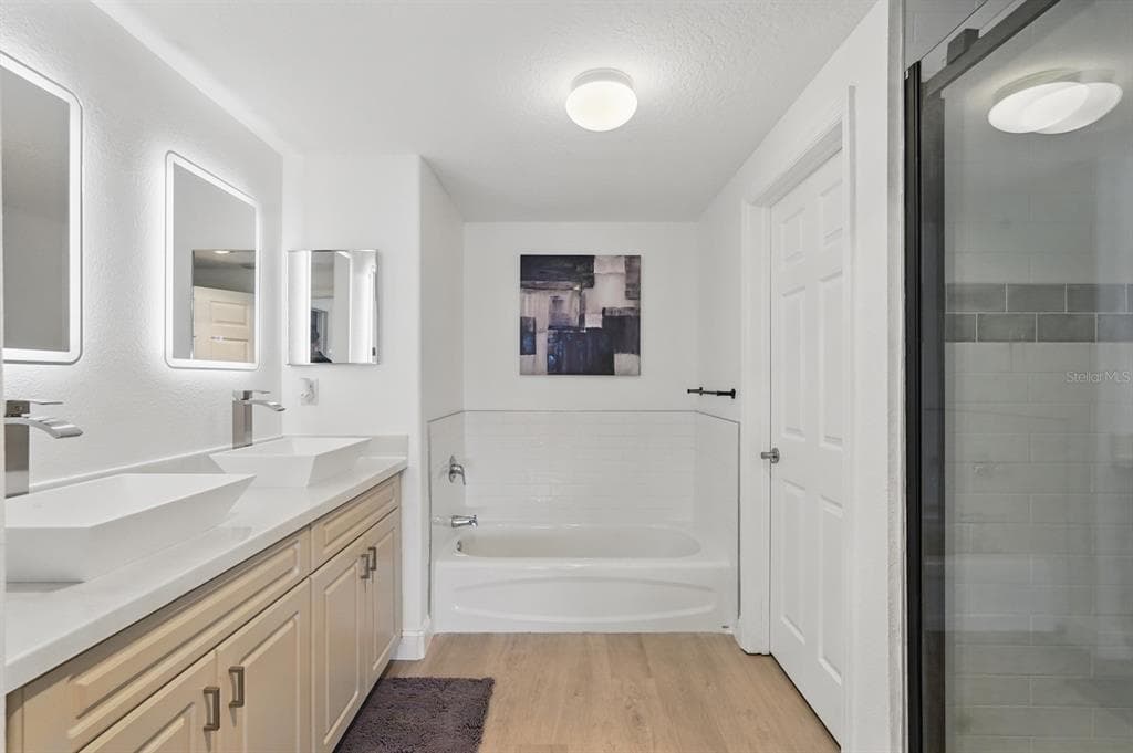 80 SURFVIEW DRIVE 511 photo 14