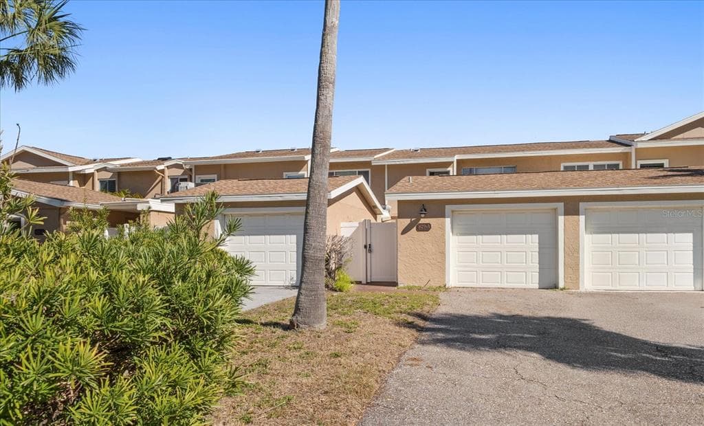 829 E GULF BOULEVARD 107 photo 22