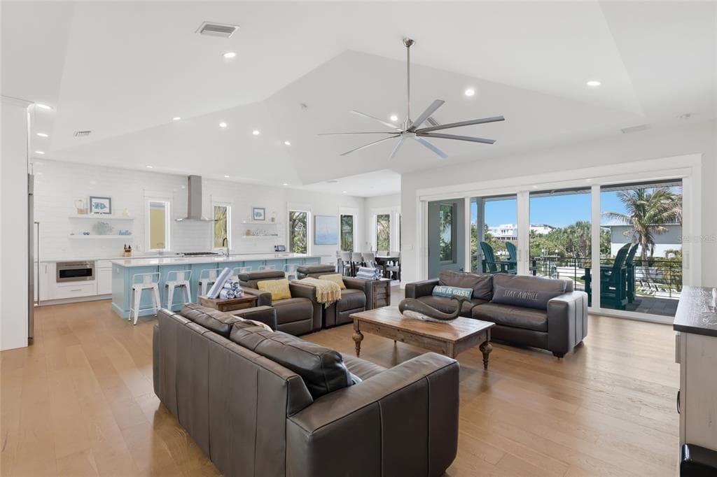 50 N SHORE DRIVE photo 7