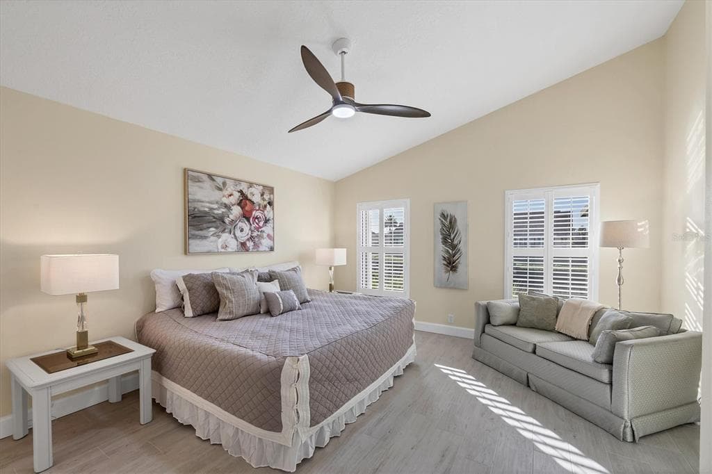 139 INLETS BOULEVARD 139 photo 14