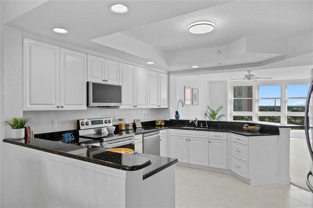 4971 BACOPA LANE S 703 photo 18