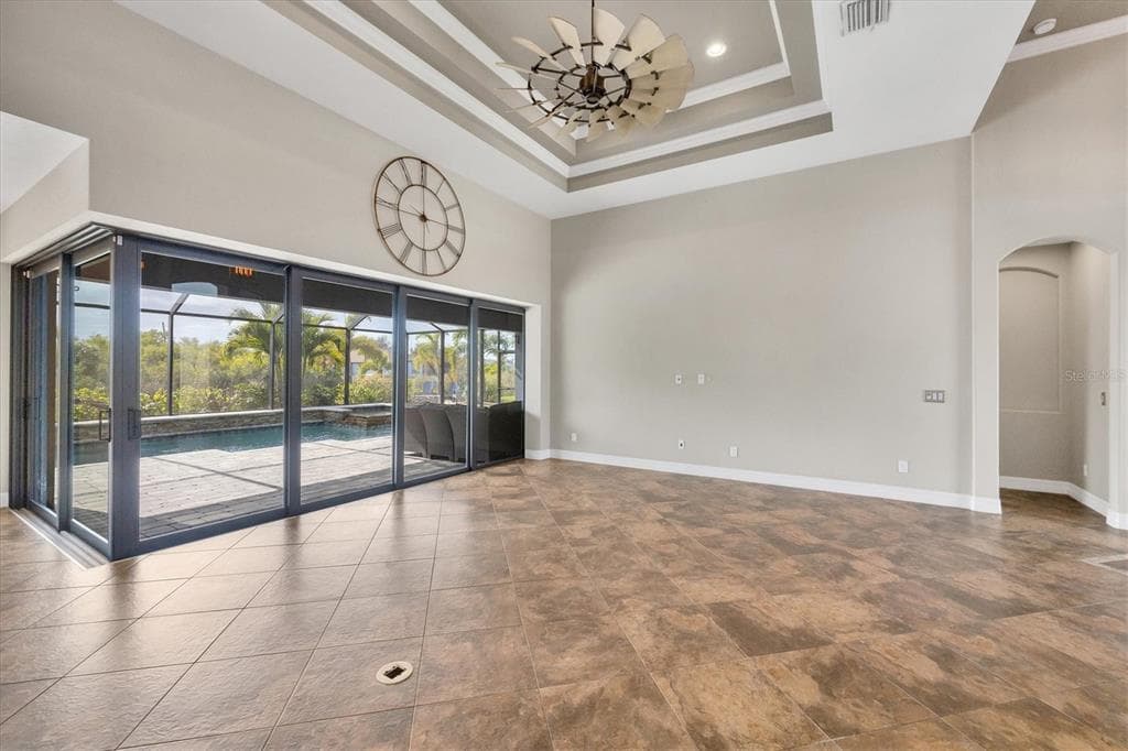 9588 GALAXIE CIRCLE photo 8