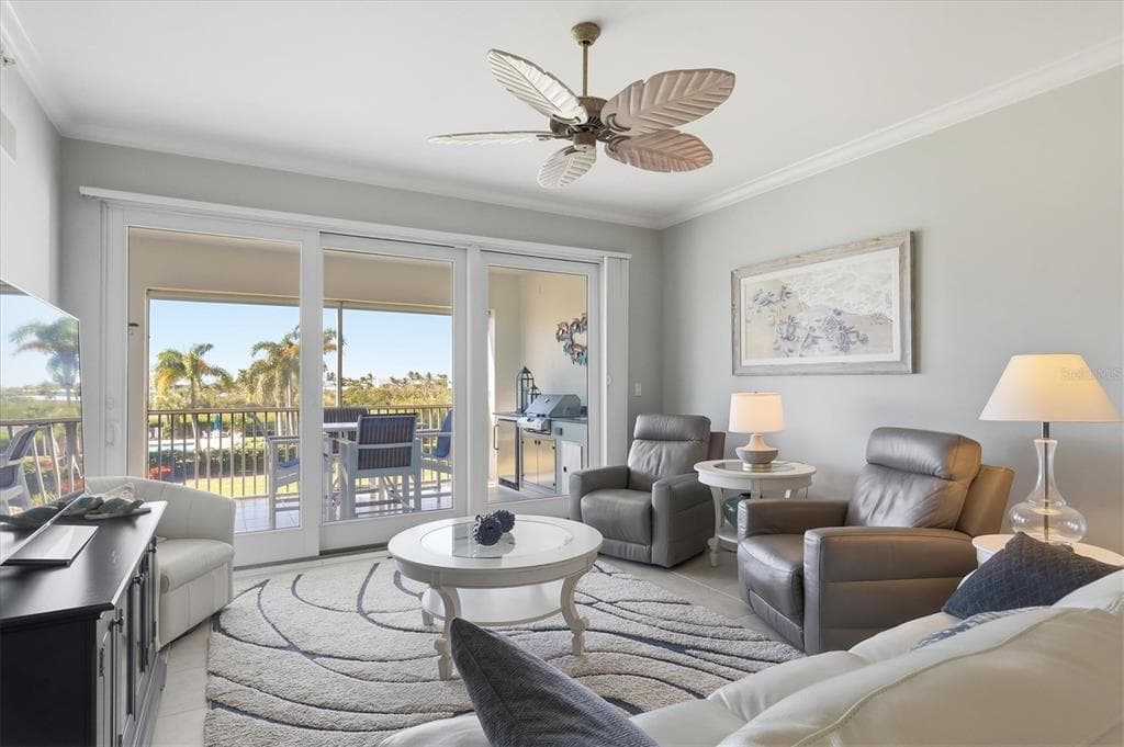 11200 HACIENDA DEL MAR BOULEVARD B-204 photo 4