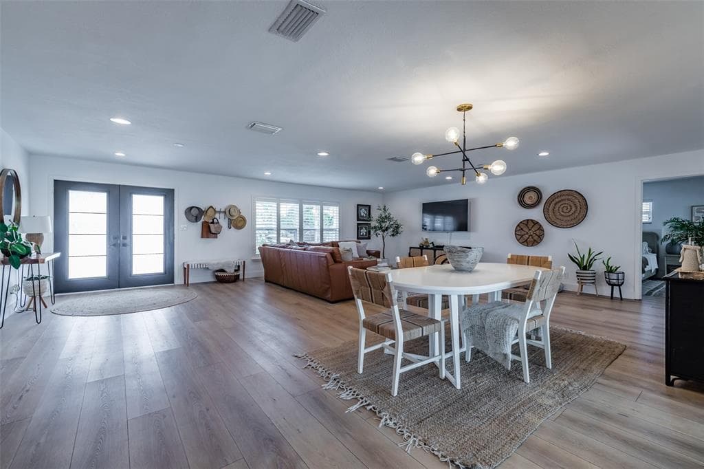 917 CHIPAWAY DRIVE photo 8