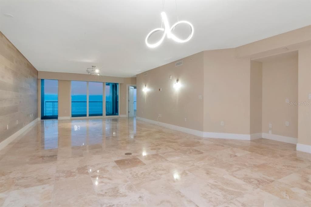 1350 GULF BOULEVARD 703 photo 10