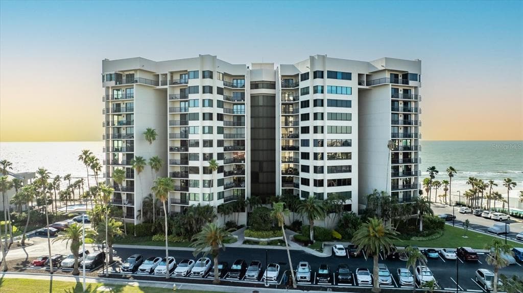 1600 GULF BOULEVARD 618 photo 2