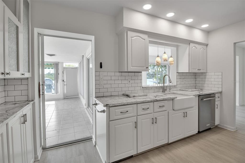 922 CASEY COVE DRIVE photo 9