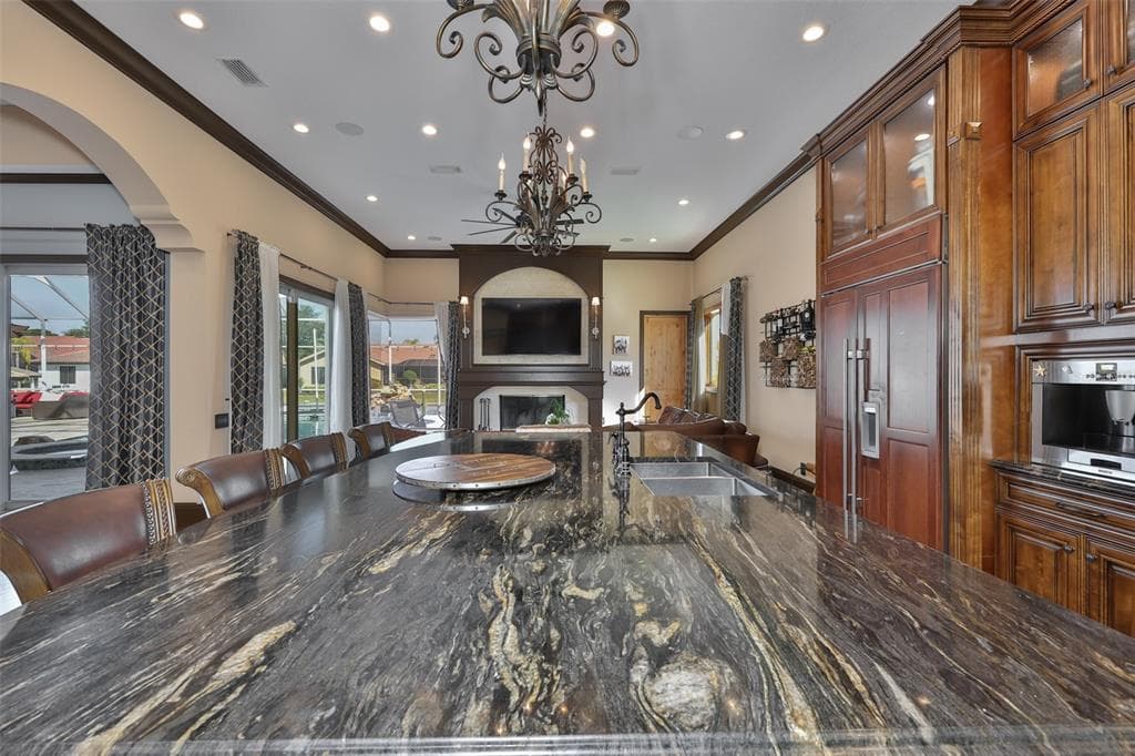 9805 COMPASS POINT WAY photo 25