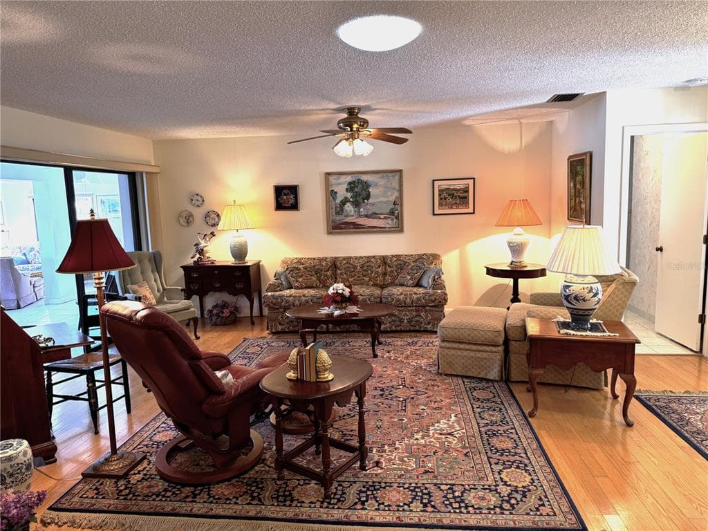 229 LAUREL HOLLOW DRIVE 83 photo 7