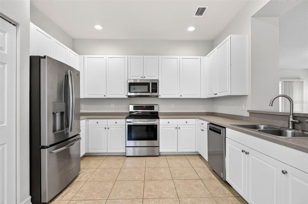 15709 CRYSTAL WATERS DRIVE photo 15