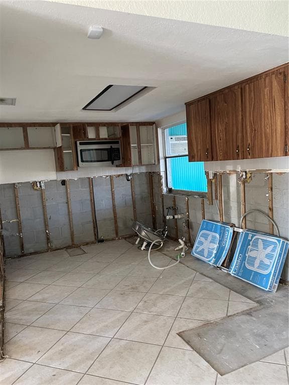 13612 FRANCES AVENUE photo 21