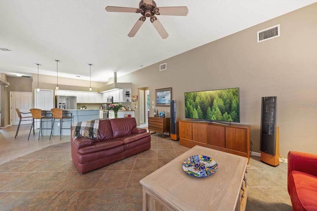 1237 RAMBLING VINE COURT photo 23