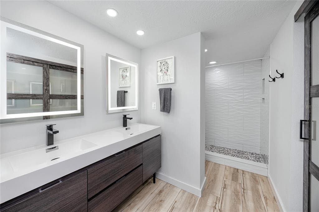 17940 GULF BOULEVARD 16A photo 24