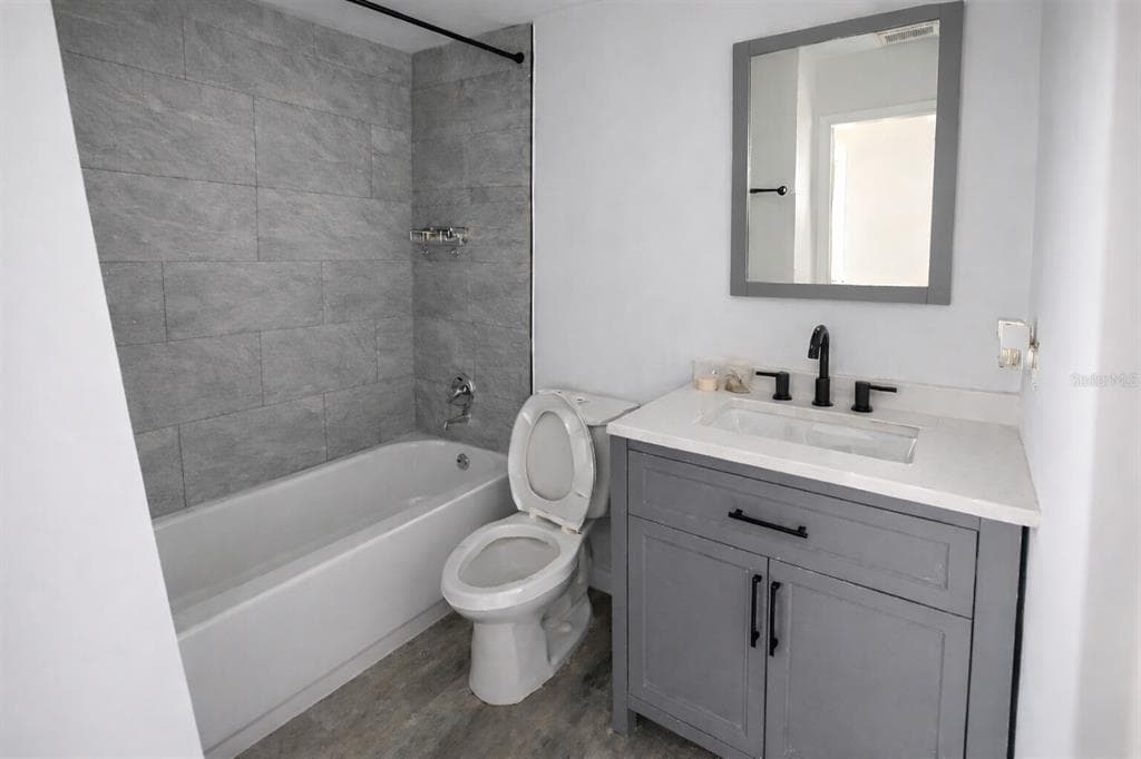 1636 JUNO TRAIL photo 17