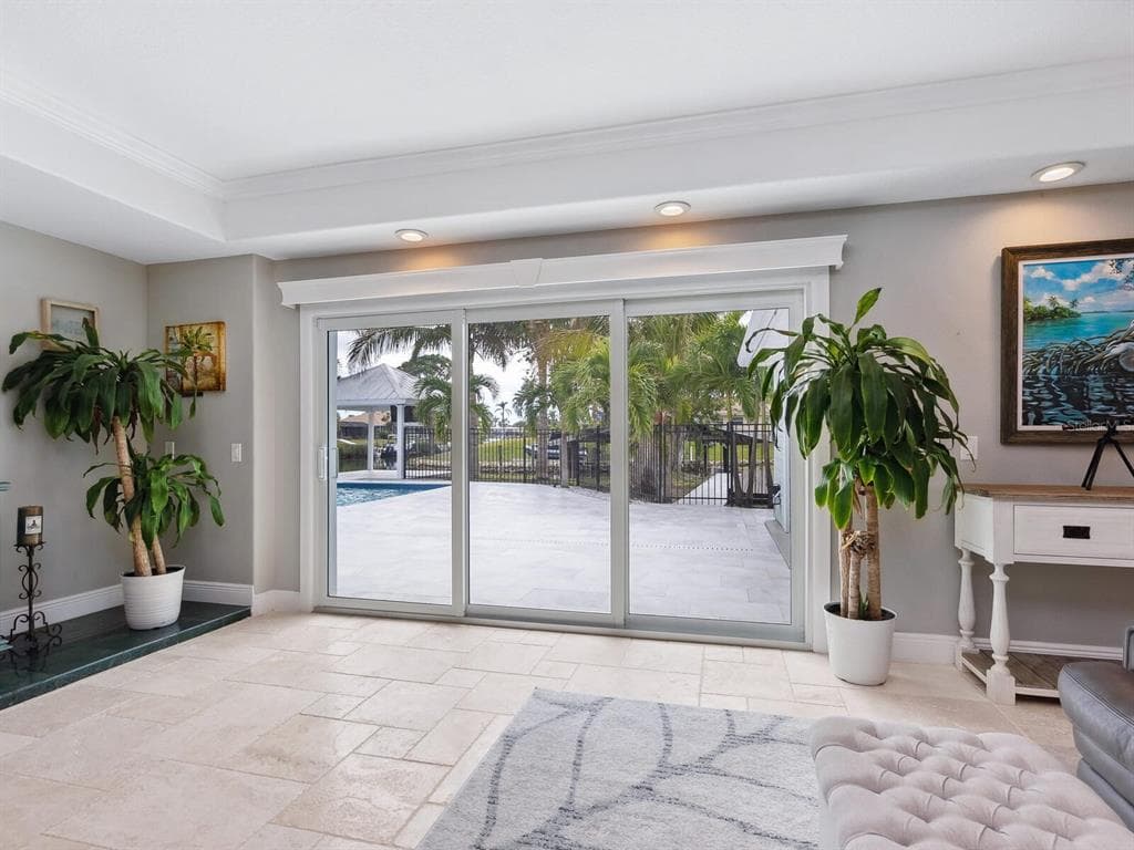 221 LYCHEE ROAD photo 20
