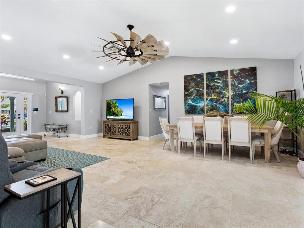 221 LYCHEE ROAD photo 14