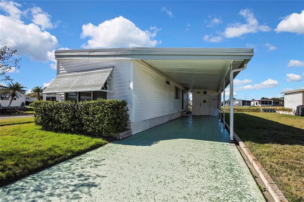 3141 NANTUCKET DRIVE photo 1