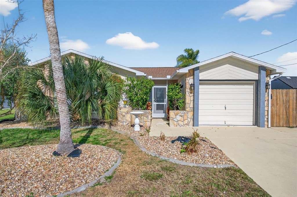 7623 MAKO DRIVE photo 3