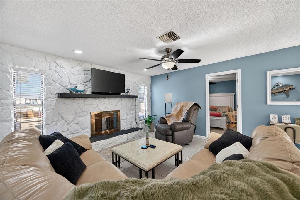 7623 MAKO DRIVE photo 9