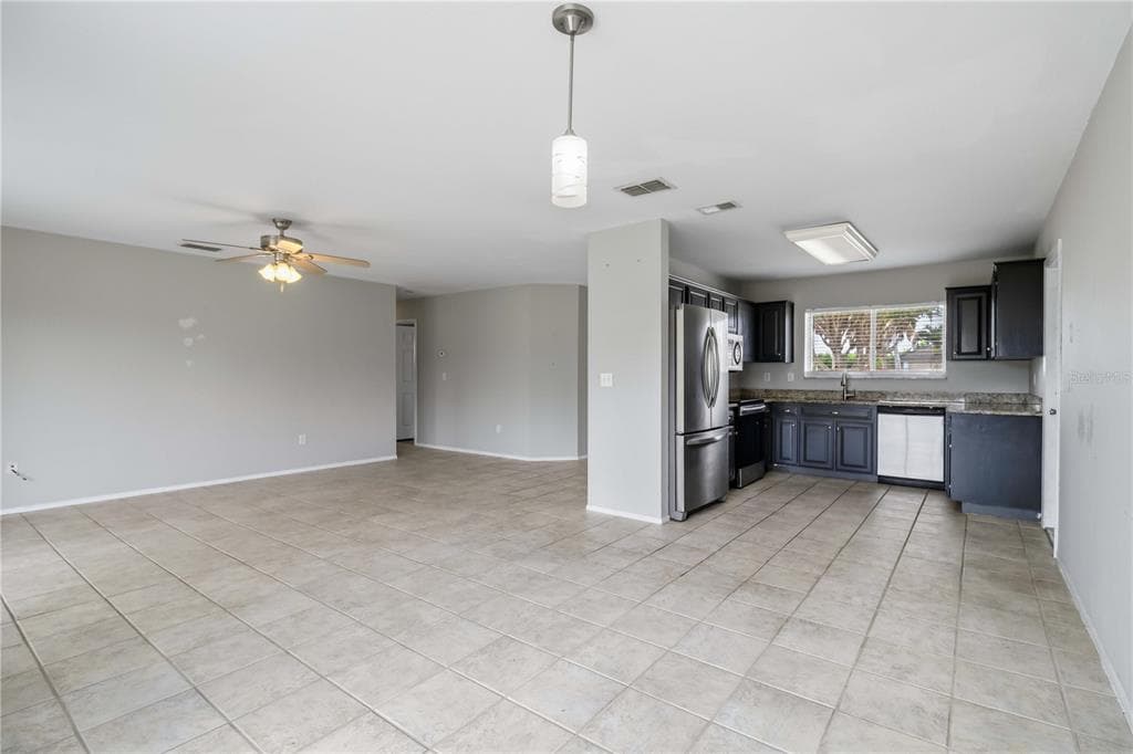 4108 ABBOTSFORD STREET photo 13