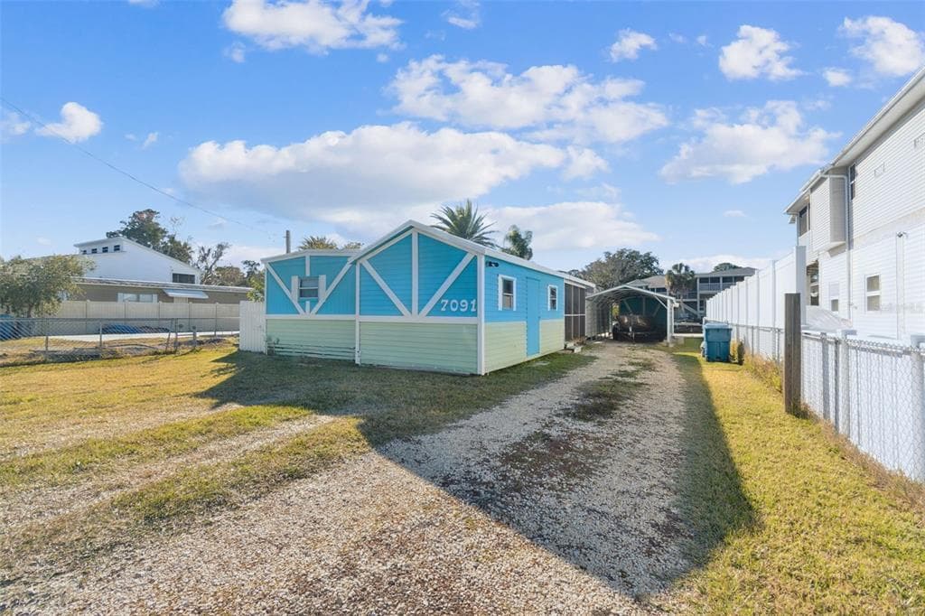7091 WESTWIND STREET photo 8